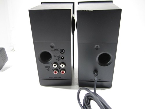 Bose Companion 2 Speakers w/Audio & Power Cords - Picture 6 of 7