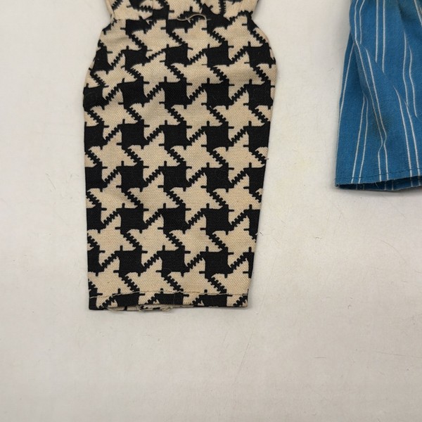 Lote vintage de ropa para muñeca Mattel Barbie solamente 4