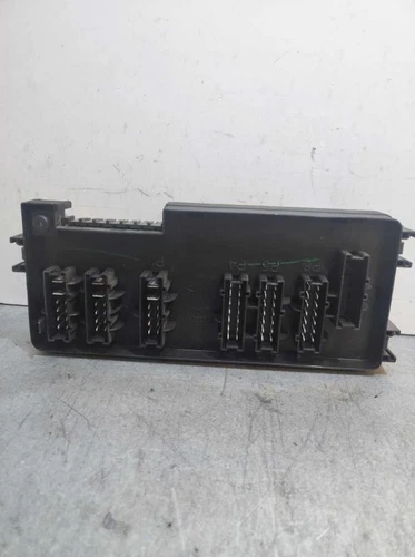 A1645400272 Caja Reles/Fusibles para MERCEDES-BENZ CLASE ML (BM 164) 101335 - Imagen 2 de 3