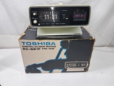 Toshiba Digital RC-681F Vintage Flip Clock with Radio and Alarm | eBay