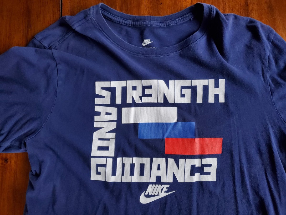 Strength and Guidance Nike Adult Large T-shirt The Nike Tee Guidanc3 Navy Blue View 2