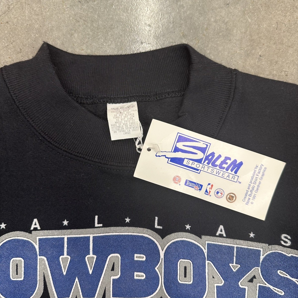 Vintage 90s Salem Sportswear Dallas Cowboys Bandit Graphic - Main Image