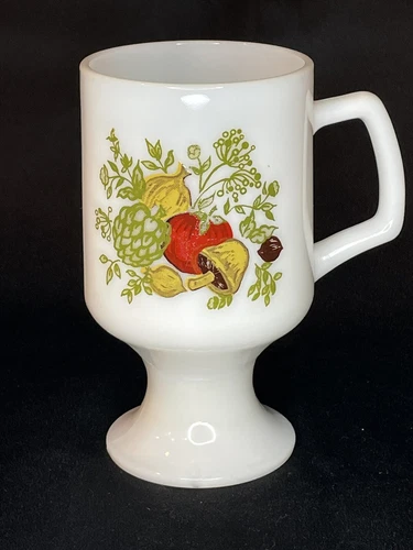  Vintage Corning Ware Spice O Life Footed Milk Glass Mug