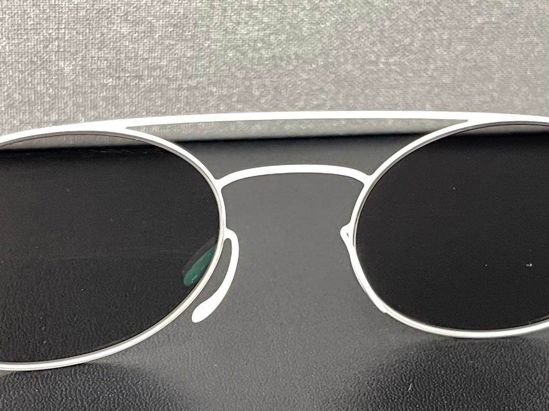 Mykita + Maison Margiela MMESSE019 ホワイト Maison Margiela White MYKITA Edition MMESSE019 Sunglasses
