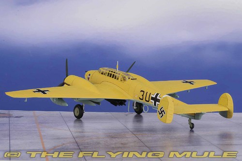 Corgi 1:72 Bf 110E Luftwaffe 8./ZG 26 3U+KS - Picture 2 of 8