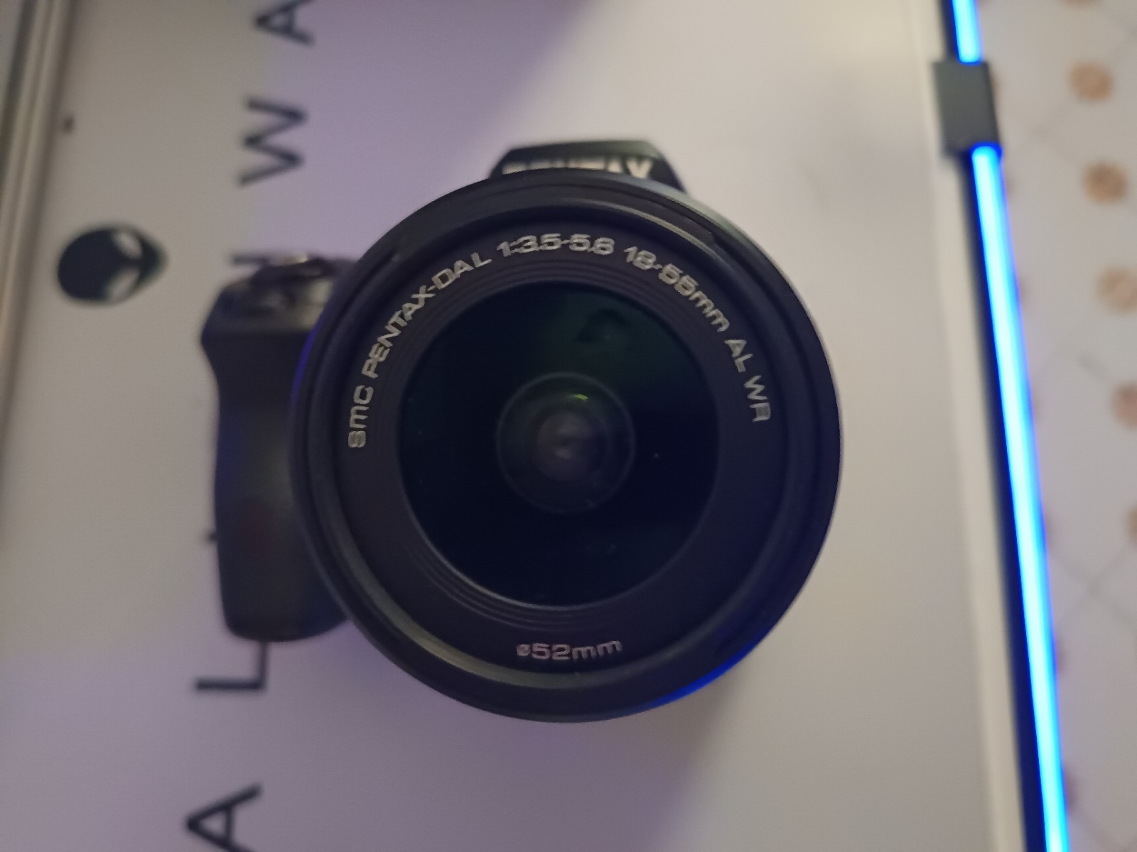 PENTAX K-50 DSLR 16,3MP nera con obiettivo DA L 18-55mm f/3,5-5,6 WR