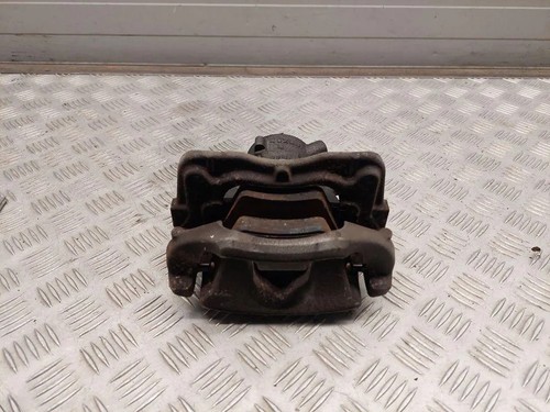 BMW X1 F48 Bremssattel vorne links 2.00 Petrol 2017 33436119