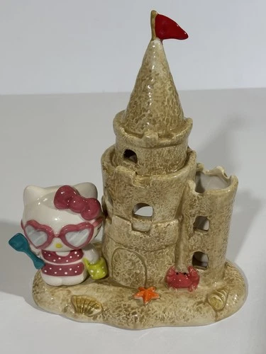 Blue Sky Clayworks Hello Kitty Sand Castle Candle Holder - Thumbnail 2