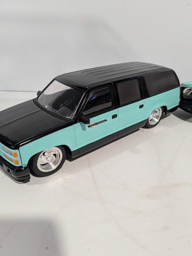 Rare! 1:24 Brookfield Collectors Guild 1994 Chevrolet Suburban Harley Davidson - Picture 3 of 13