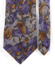 Van Heusen Tie 100% Silk Floral Made in USA 57.5 x 4
