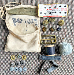Original WW2 British RAF Hussif or Housewife Sewing Kit