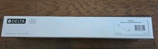Delta 75918-SS Trinsic 18" Wall Mounted Towel Bar, Brilliance Stainless NEW