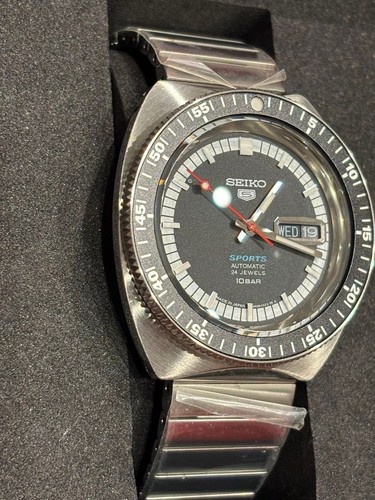 Seiko 5 Sports SBSA223 Automatic Watch New with Tag From Japan - Picture 3 of 9