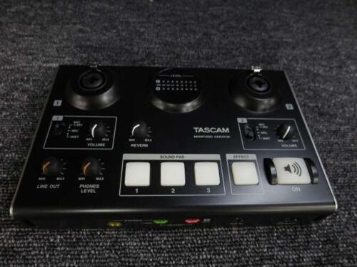 TASCAM US-42B MiNiSTUDIO CREATOR Podcast USB Audio Interface & Streamer - Picture 2 of 9