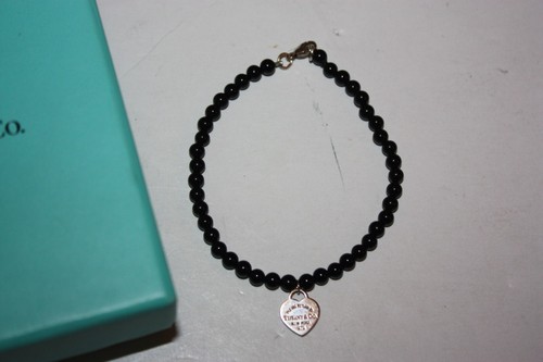 Tiffany & Co. Tiffany Onyx Beaded Return to Heart Tag Bracelet 7 inch - Picture 2 of 6