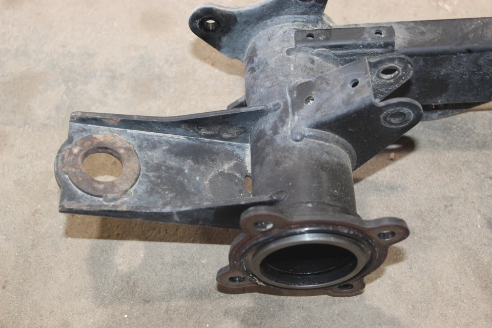 Brazo basculante trasero suspensión trasera Yamaha Grizzly 300 Yfm300g Foto 2 de 4