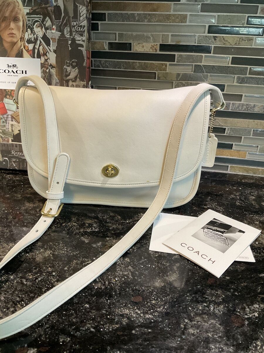 COACH Vintage City Bag Crossbody Glovetanned Leather Handbag COACH Vintage City Bag Crossbody Glovetanned Leather Handbag