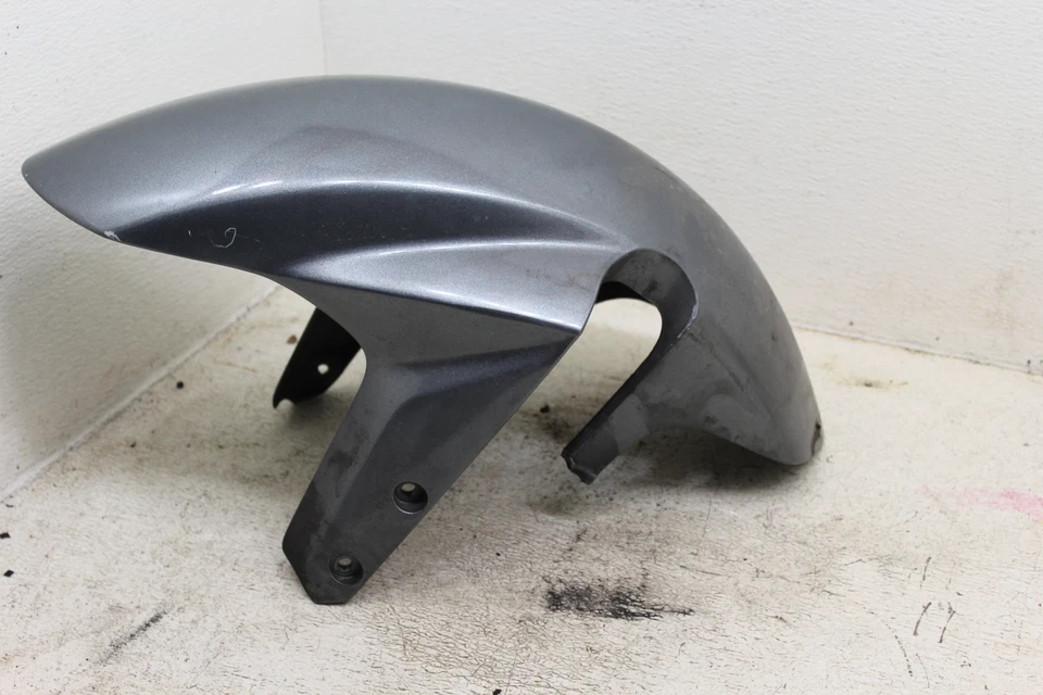 04 05 GSXR 600 750 GIXXER SUZUKI OEM SILVER FRONT WHEEL FENDER COWL FAIRING B6-D - Image 2 of 4