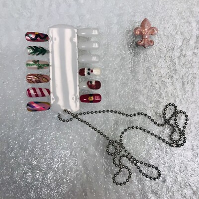OPI Polished Nail Color Palettes with Beaded Chains Reusable 12 Tips Palette