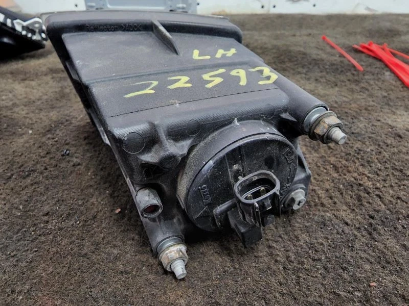 Luz de estacionamiento/esquina del conductor antiniebla para 03-04 Infiniti M45 414159 Foto 2 de 4