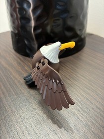 LEGO Mighty Eagle Minifigure 75826-1 From the Angry Birds Movie