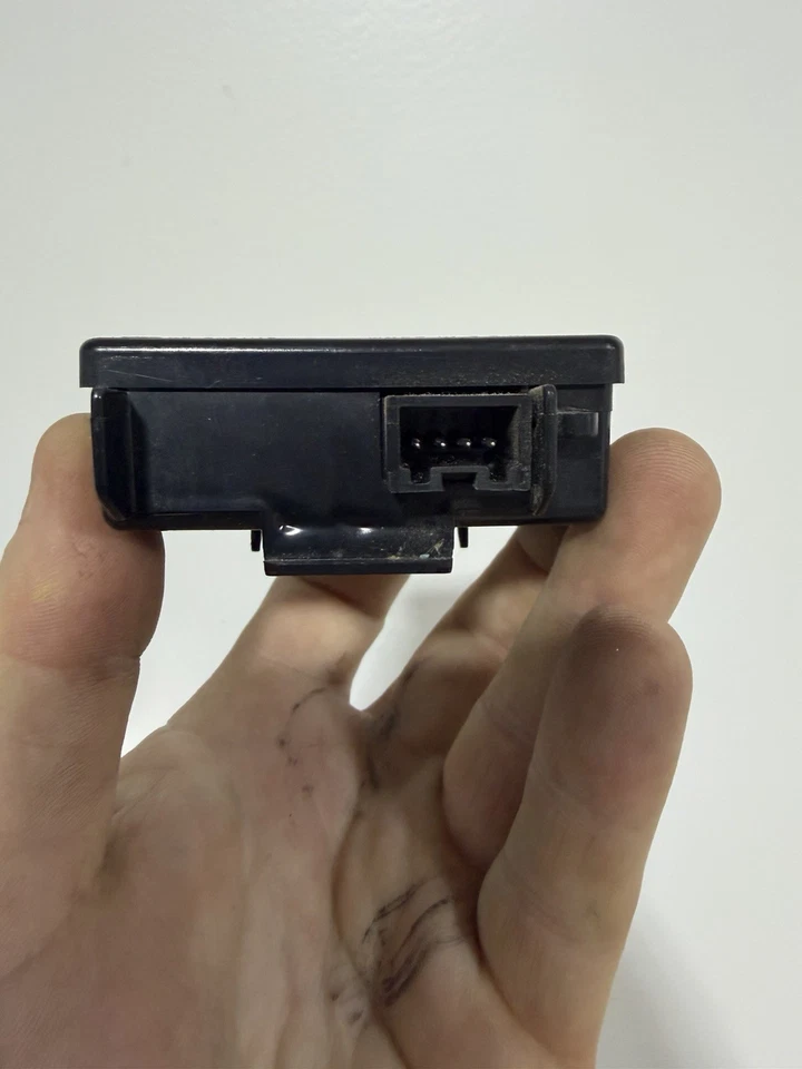 1998-2001 Chevy S10 Silverado GMC Sonoma Sierra Theft-Locking Module 15732806 - Image 3 of 4