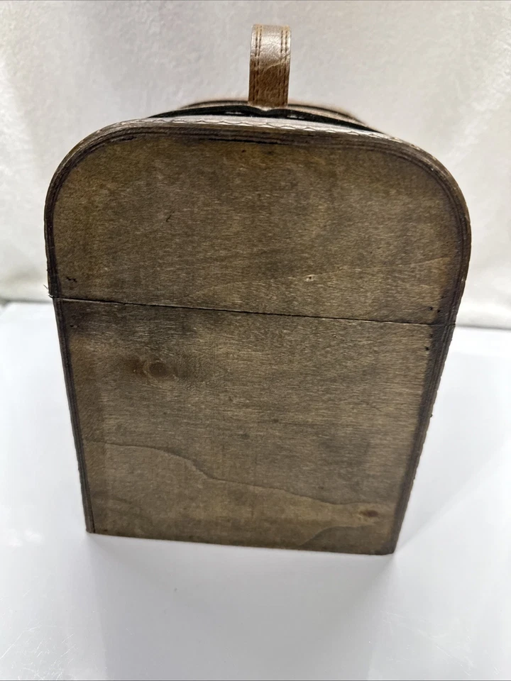 Handmade Paisley Print Wood Trunk, Trinket, Jewelry, Storage Box. Vintage - Image 4 of 4