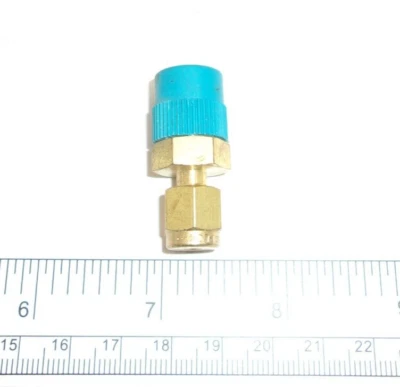 Swagelok B-200-1-4, BRASS FITTING 1/8" TUBE OD X 1/4" MNPT, 2300A