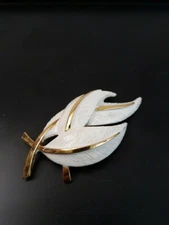 Vintage TRIFARI Crown Gold Tone Pin  White Enamel Tri Feather Plumes 2.5"L 