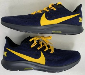 nike air zoom pegasus 36 michigan