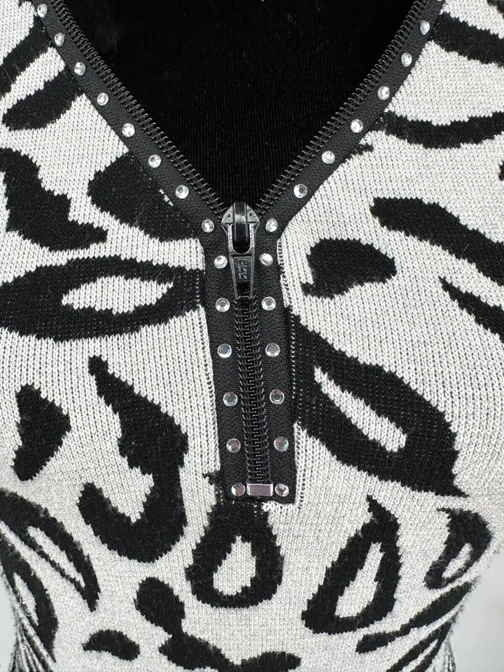 Suéter Pullover Michael Simon Mujer Mediano Plateado Metálico Estampado Animal Tejido Foto 4 de 4