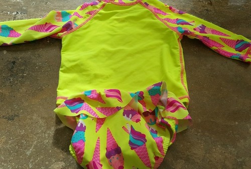 Baby Girls 3-6 Mths- Sun Swimming Top & Bikini Bottoms- ice cream detail - Picture 8 of 9