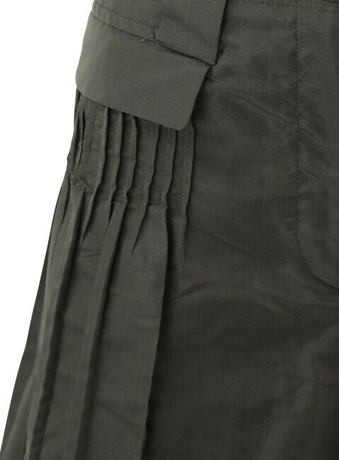 Prada olive green Silk blend shorts, size 38 (US … - image 5