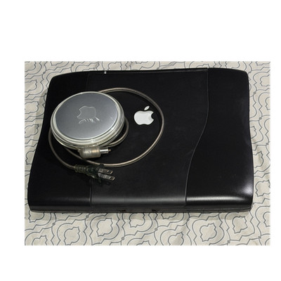 Apple PowerBook 12.1'' Black PowerPC G3 500MHz 1GB RAM 40GB HDD Mac OS X
