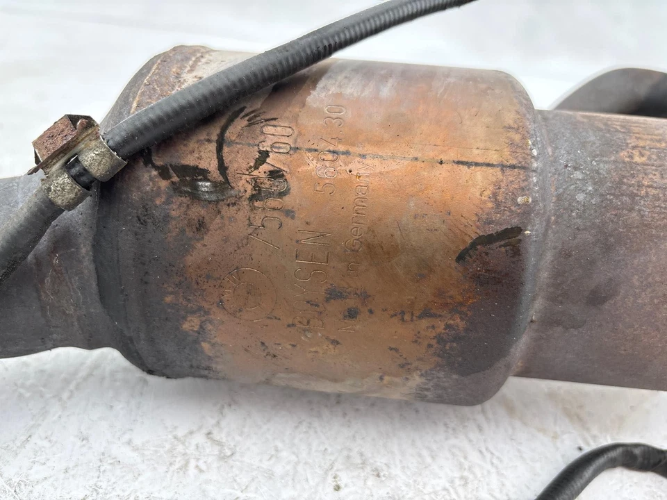 BMW 328I E90 2010-2013 3,0 L colector de escape delantero OEM Foto 2 de 4