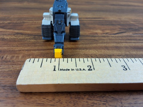 Modellino Mattel Dreamworks DINOTRUX POUNDER 2017 metallo pressofuso giocattolo leggi - Foto 9 di 9