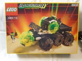 LEGO 6933 Blacktron  Spectral Starguider Complete with Instructions