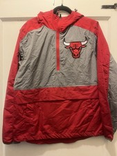 NWT G-lll Sports Carl Banks Men’s Chicago Bulls Hooded 1/2 Zip Windbreaker S $70