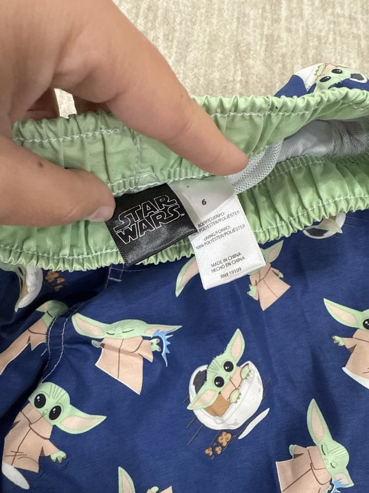 Traje de baño corto Star Wars para niños talla 6 bebé Yoda Foto 3 de 3