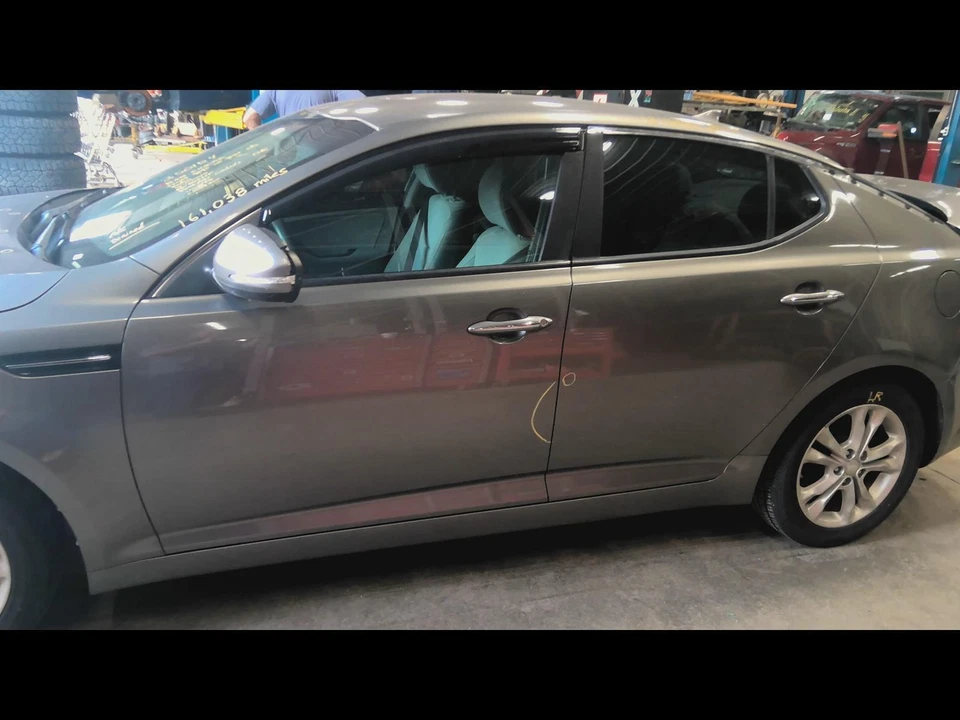 Used Fuel Tank fits: 2013 Kia Optima 2.4L VIN 7 8th digit metal tank Grade A - Imagem 3 de 4