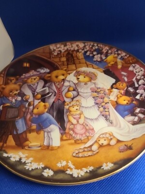 Teddy Bear Wedding by Carol Lawson - Decorative Plate from