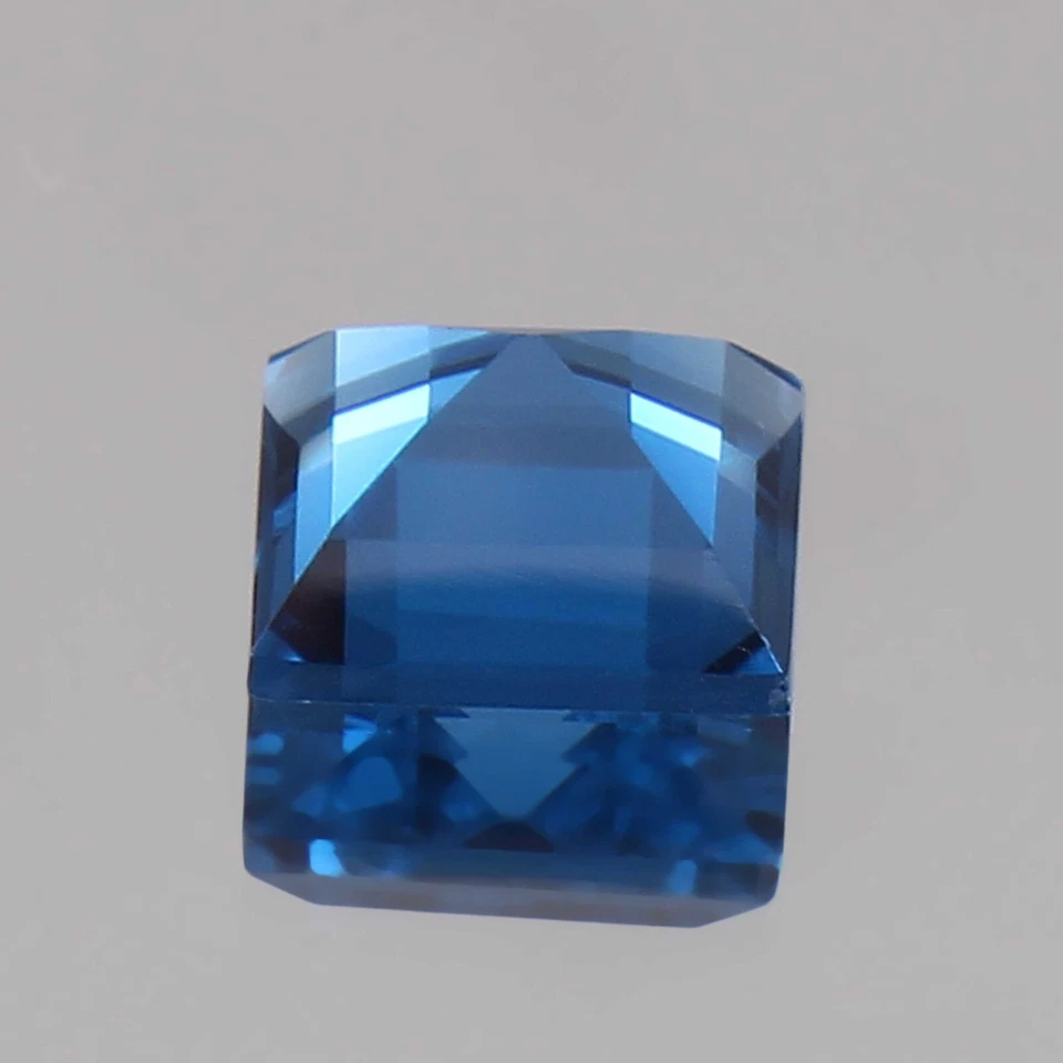 AAA Impecable Mozambique Turmalina Azul Suelto Corte Cuadrado Piedras Preciosas Corte 3.50 Quilates Foto 4 de 4