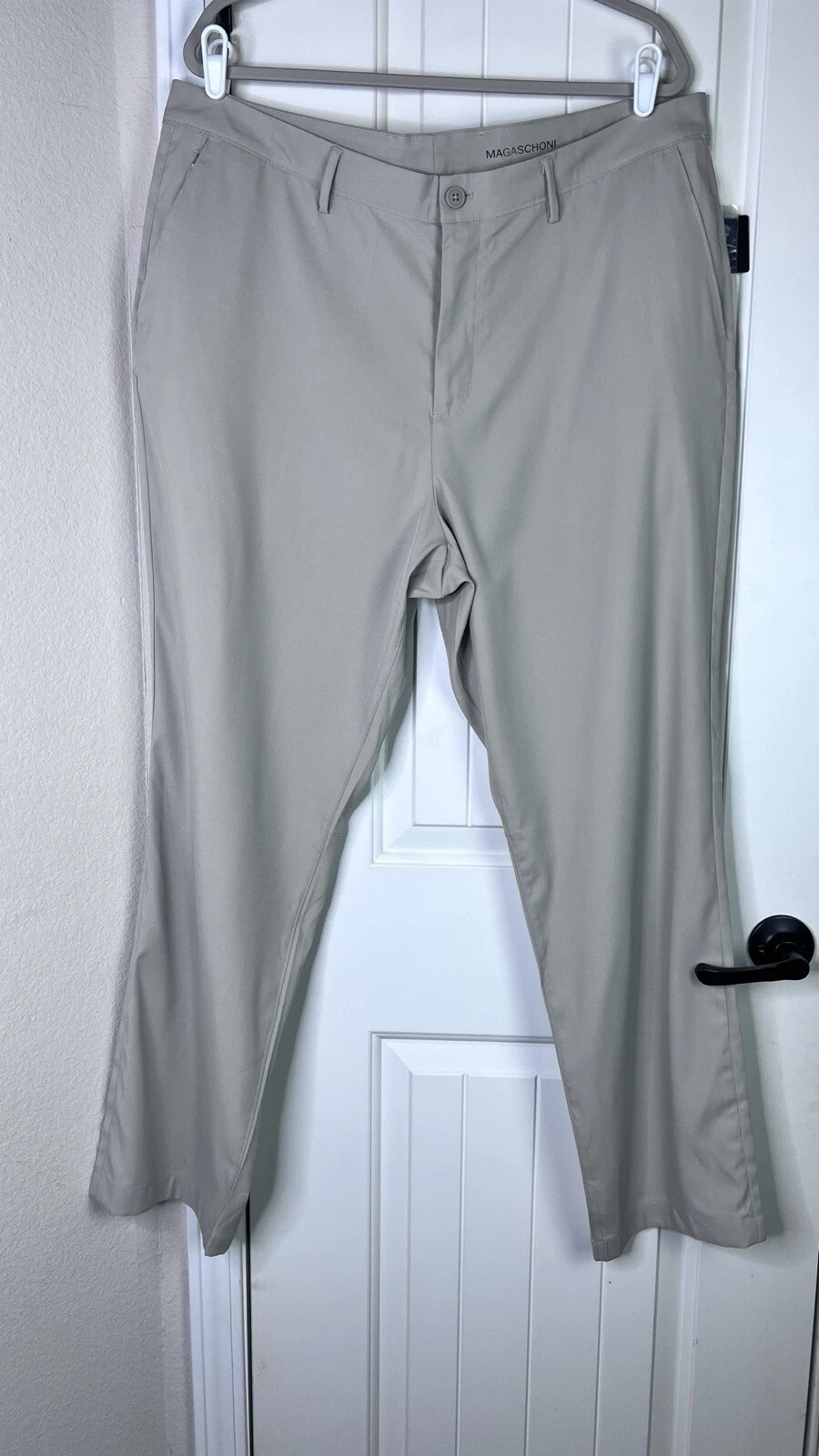 Magaschino Mens Performance Chino Pants Sz 38 X 31 Beige Golf NWT Trousers