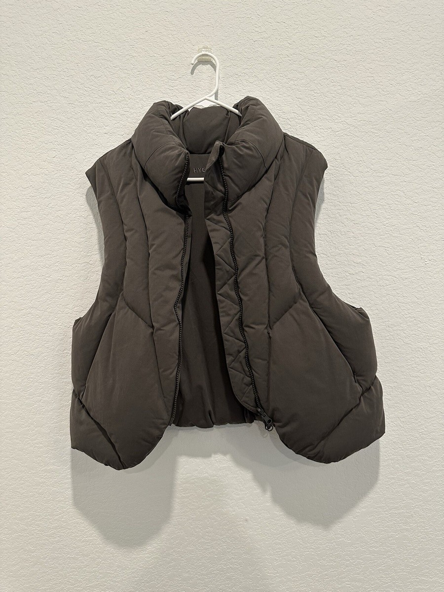 HYEIN SEO PADDED VEST ダウンベスト　アイボリー HYEIN SEO PADDED VEST ダウンベスト アイボリー Hyein Seo - PADDED