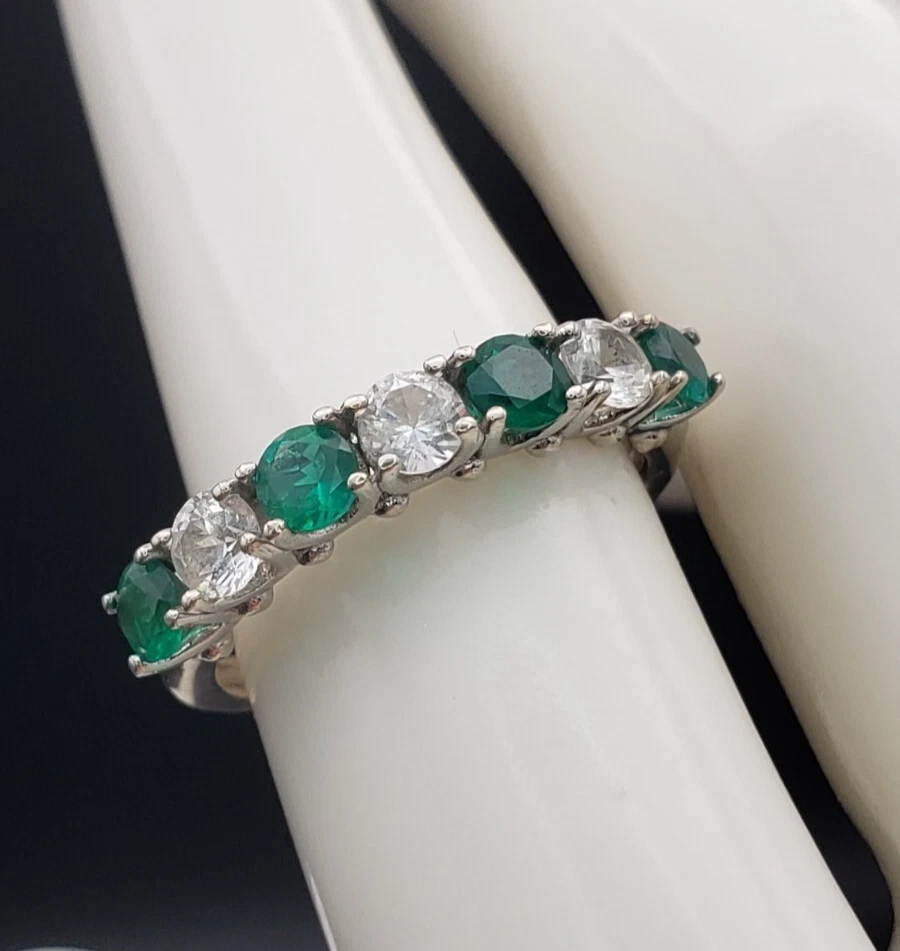 Vintage 4 Emeralds 3 White Topazes Sterling Silver Ring Size 7 - Image 4 of 4