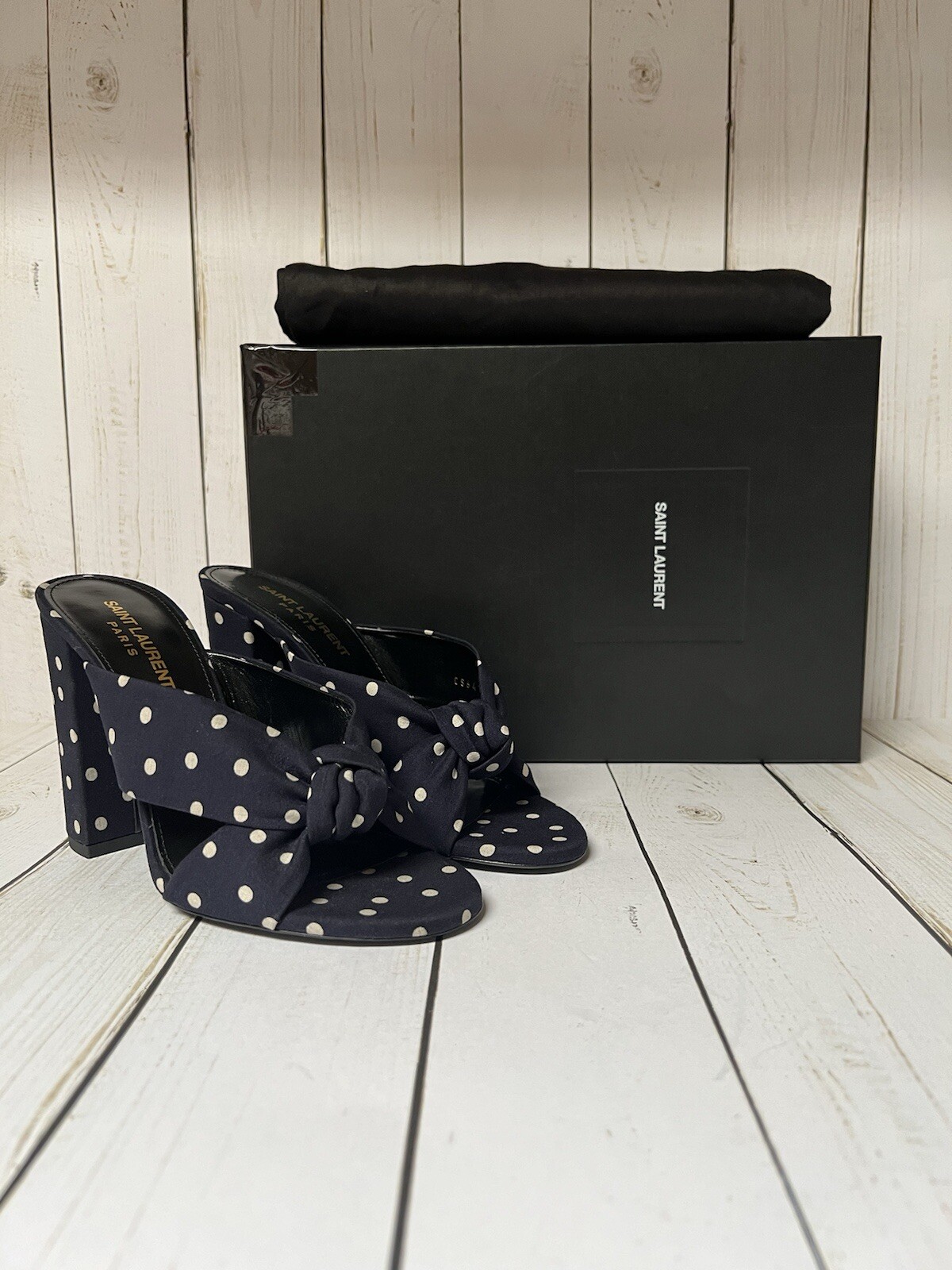 Saint Laurent sandalo bianco a pois blu marino bianco sporco taglia 37 7