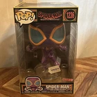 EXCLUSIVE POP! JUMBO SPIDER-MAN #1236 (MILES MORALES) (BLACK LIGHT)