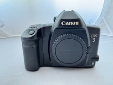  NEAR MINT w/ Strap Canon EOS 3 EOS-3 35mm SLR Film Camera Body