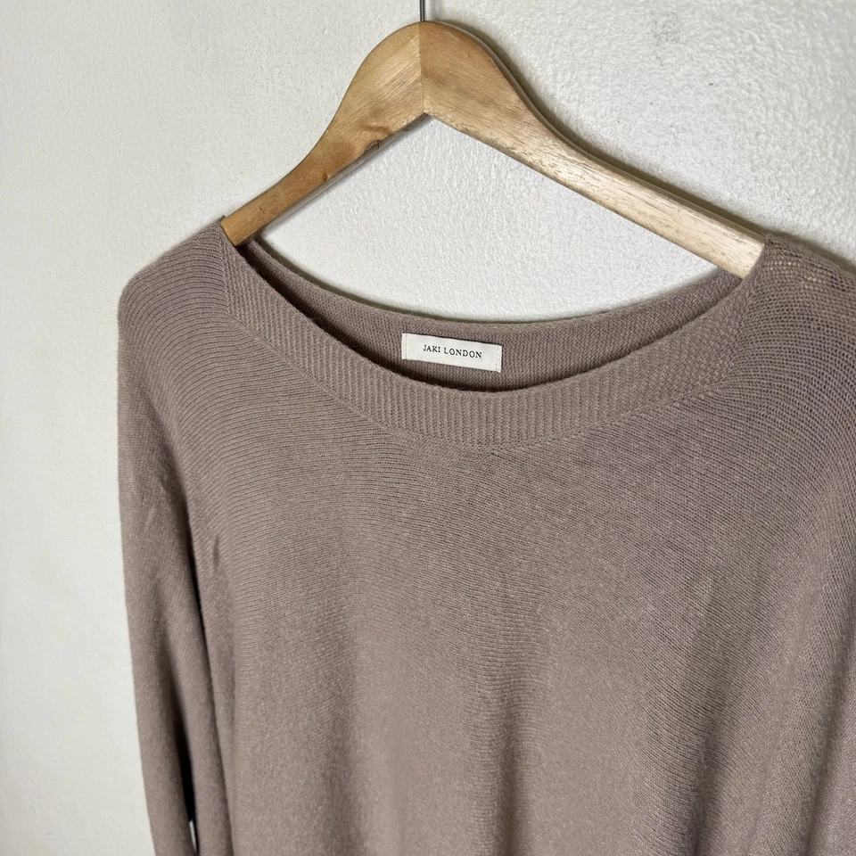 Jaki London Brown Soft Sweater Fringe Trim Women’s One Size  Viscose Minimalist - Image 2 of 4