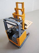 Jungheinrich Schubmaststapler Retrak Typ ETV 10, Einwandfrei